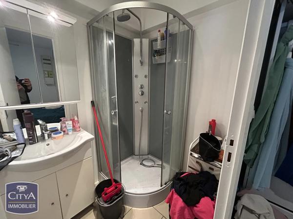 Immeuble à vendre 180m²