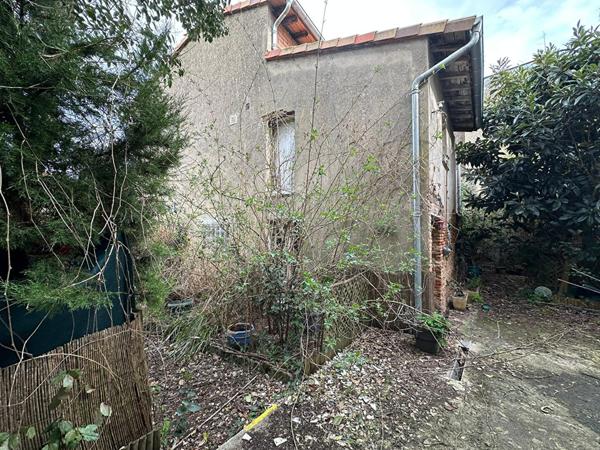 Immeuble centre Bessières - 12 pièce(s) 306 m2