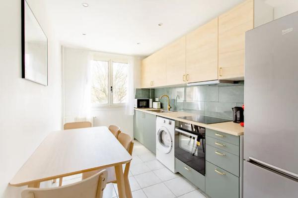 Appartement 4 pièces - 64,72 m² - Clamart