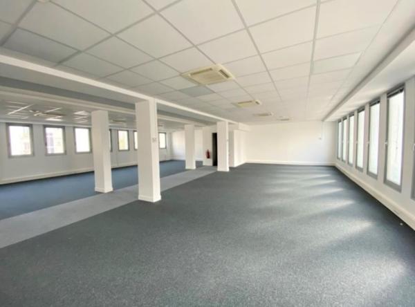 Bureaux à louer - Paris 15