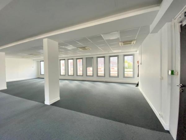 Bureaux à louer - Paris 15