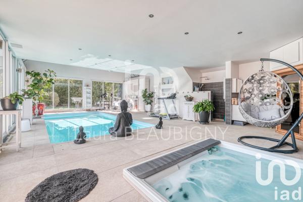 Maison à vendre 12 pièces 524 m² Magny-le-Hongre