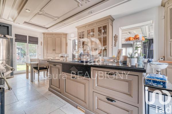 Maison à vendre 12 pièces 524 m² Magny-le-Hongre