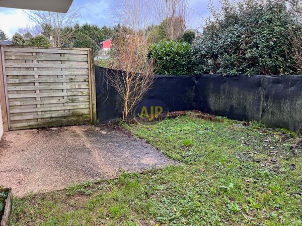Appartement à louer Pontivy : 2 pièces, 49m² avec 1 chambre(s) à 575€ - AJP Immobilier Pontivy
