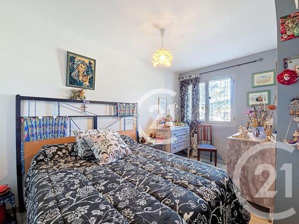 Maison à vendre  5 pièces - 100 m2 ST MARTIN DE CRAU - 13