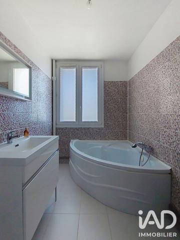 Appartement à vendre 4 pièces 99 m² Montereau-Fault-Yonne