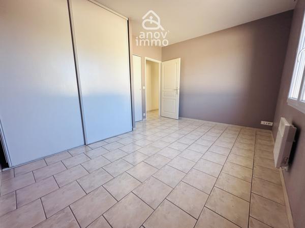 Maison
                                                                                                                                                                                                                                                                                                                        4 pièce(s)                                                                                                                                                                                                          2 chambre(s)                                                                                                                                                                                                          89.28  m²