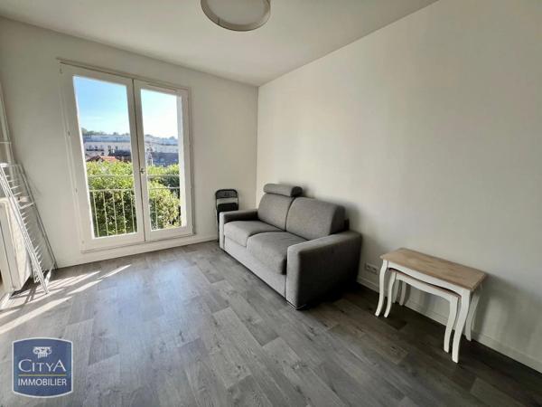 Appartement à louer 1 pièce 20.07m² Versailles (78000)