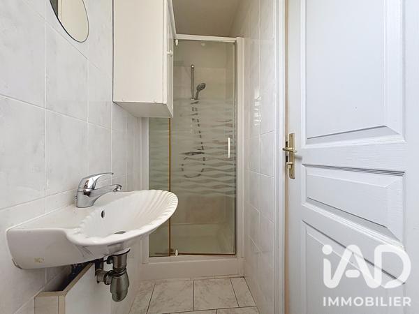 Maison à vendre 4 pièces 100 m² Treis-Sants-en-Ouche