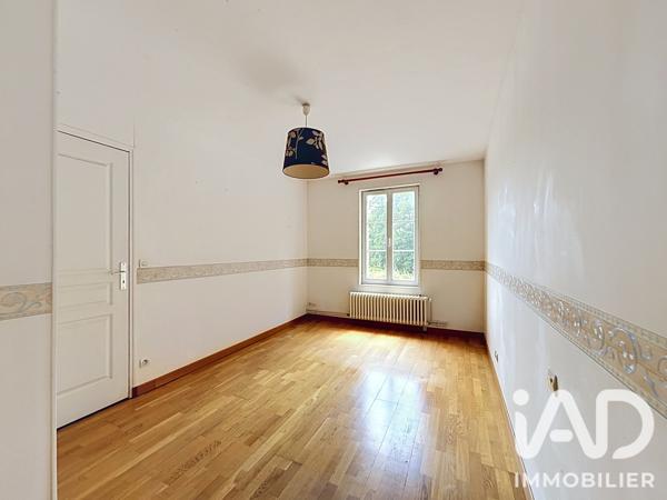 Maison à vendre 4 pièces 100 m² Treis-Sants-en-Ouche