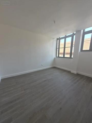 Location - Appartement Lille 59000 4 pièces 99 m 2
