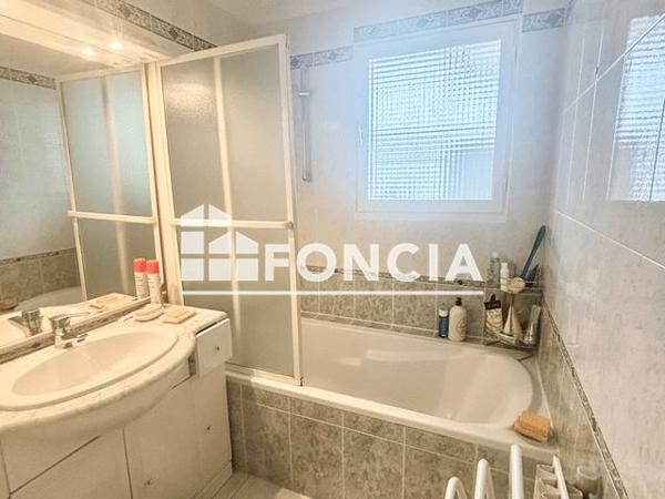 À vendre Appartement 4 pièces 71.6 m² - Saint-raphaël 83700