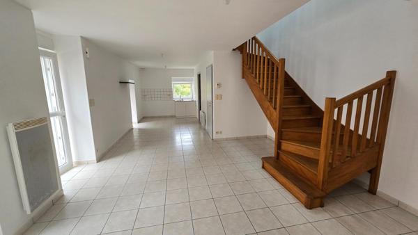 Maison à LANGOELAN, 56160 - 4 pièces 250m²