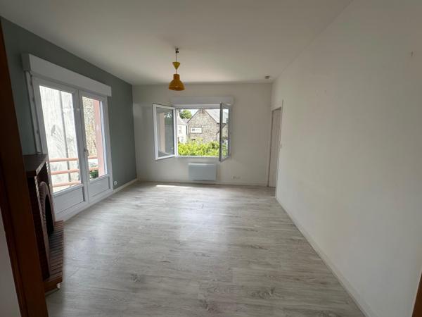 Maison à LANGOELAN, 56160 - 4 pièces 250m²