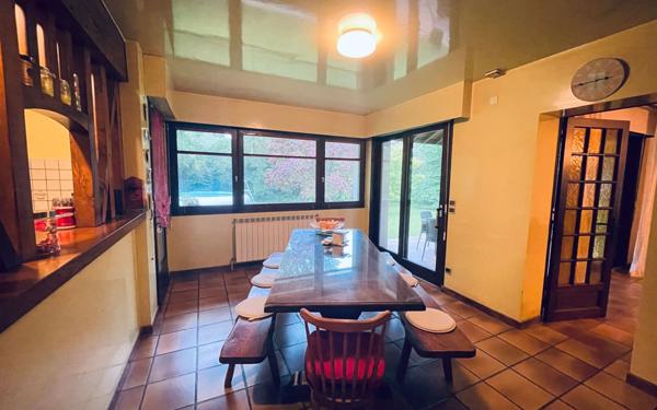 Maison à vendre    6 pièces • 167,06 m2 Dax