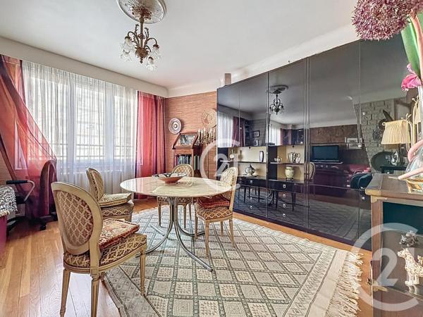 Appartement F4 à vendre  6 pièces - 113,35 m2 MONTREUIL - 93