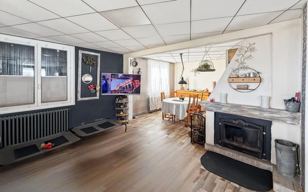 Maison à vendre    4 pièces •  Le Passage