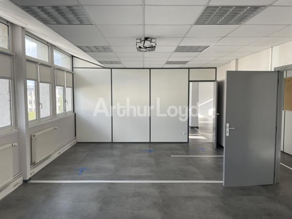 Bureaux à louer à Douai hyper centre rénovés avec accès PMR et parkings