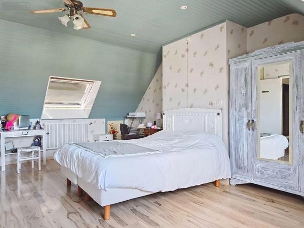 Achat - Maison Châteauneuf-d'Ille-et-Vilaine 35430 6 pièces 150 m 2 572 m 2