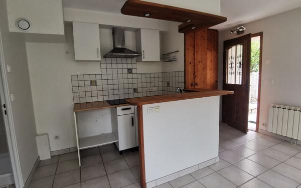 Appartement à louer    2 pièces •  Saint-Fargeau-Ponthierry