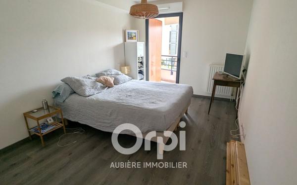 Appartement à vendre    4 pièces • 81 m2 Clermont-Ferrand