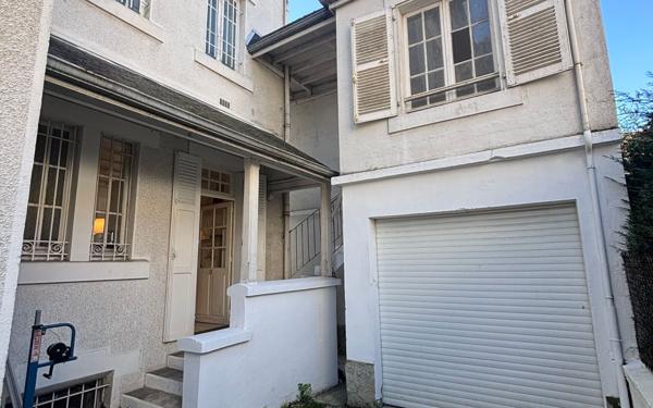 Maison à vendre    8 pièces • 231 m2 Pau