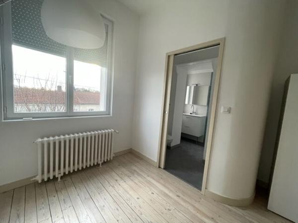 Maison Rochefort 150 m², 4 chambres, bureau, garage