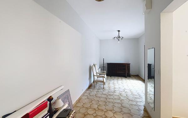 Maison à vendre    3 pièces • 88 m2 Tours