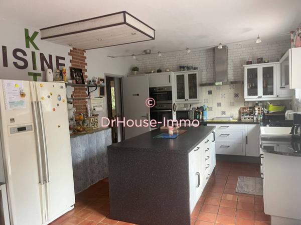 Maison à vendre 10 pièces de 215 m²