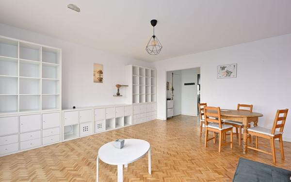 Appartement à vendre    3 pièces • 75,90 m2 Vanves