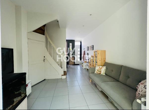 PROCHE CENTRE VILLE - MAISON D'ENVIRON 60M² EN EXCELLENTE ÉTAT