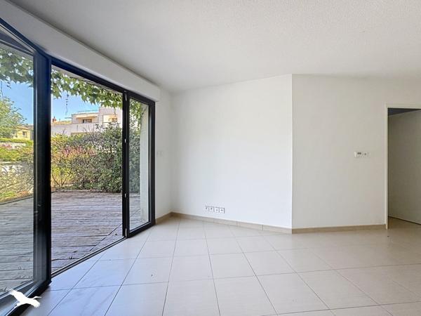 Appartement 219 000 € Bordeaux 2 p 44 m² DPE C