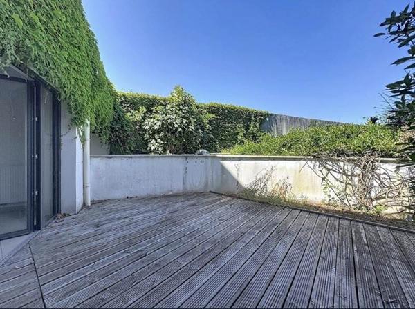 Appartement 219 000 € Bordeaux 2 p 44 m² DPE C