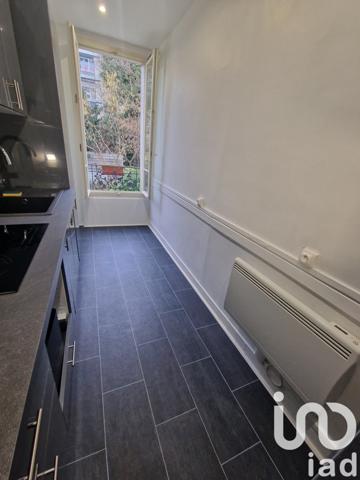 Appartement 2 pièces de 47 m² à Corbeil-Essonnes (91100)