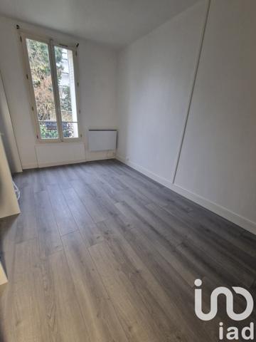 Appartement 2 pièces de 47 m² à Corbeil-Essonnes (91100)