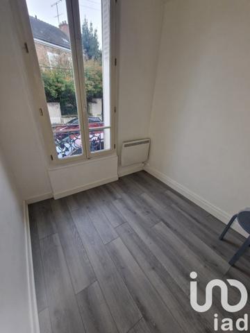 Appartement 2 pièces de 47 m² à Corbeil-Essonnes (91100)