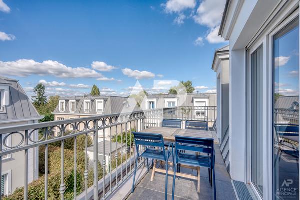 Appartement Rueil Malmaison 4 pièce(s) 85.2 m2 €685 000 ** - Référence 19419