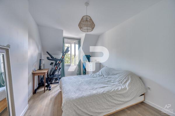 Appartement Rueil Malmaison 4 pièce(s) 85.2 m2 €685 000 ** - Référence 19419