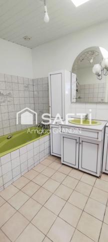 Maison 153 m² - 4 chambres - habitable de plain-pied.