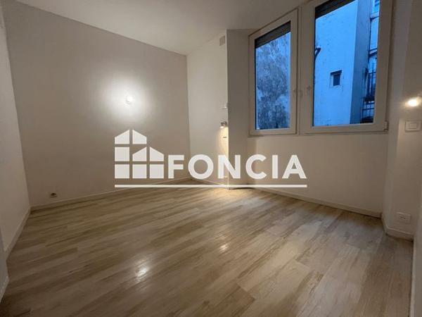 Location Appartement 4 pièces 82.1 m² - 87 rue des Granges Besancon 25000