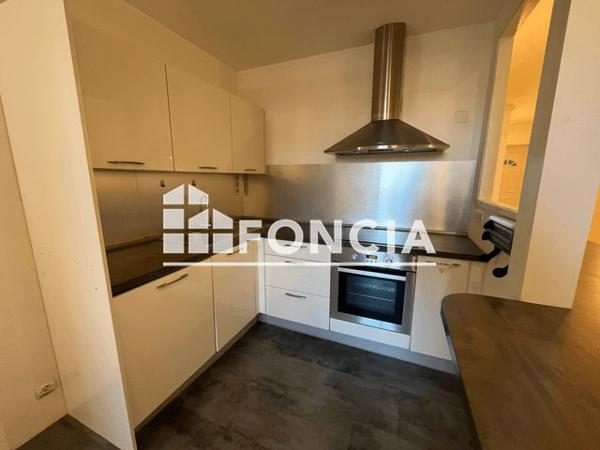 Location Appartement 4 pièces 82.1 m² - 87 rue des Granges Besancon 25000