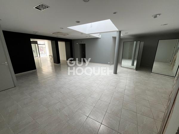 SAINT BRIEUC : Local commercial centre ville