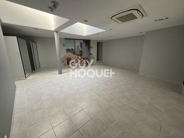 SAINT BRIEUC : Local commercial centre ville