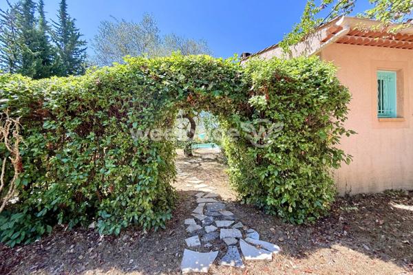 Maison à vendre 6 pièces de 187 m² à Fayence