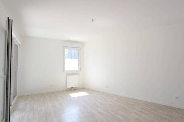 Appartement 3 pièces                                        - 44400 Rezé Réf : 11966