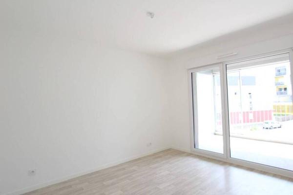 Appartement 3 pièces                                        - 44400 Rezé Réf : 11966