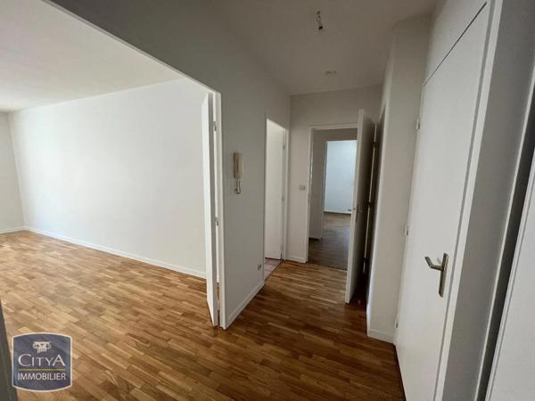 Appartement à louer 3 pièces 70.06m² Villeurbanne (69100)