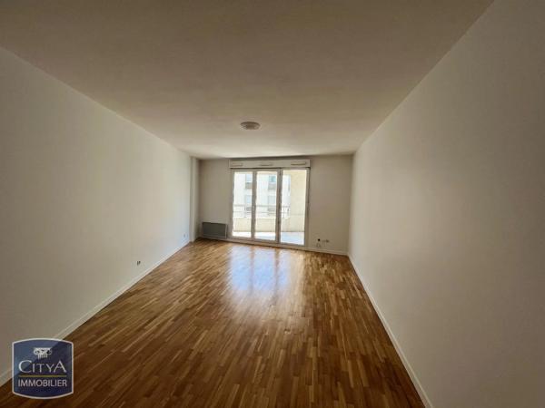 Appartement à louer 3 pièces 70.06m² Villeurbanne (69100)