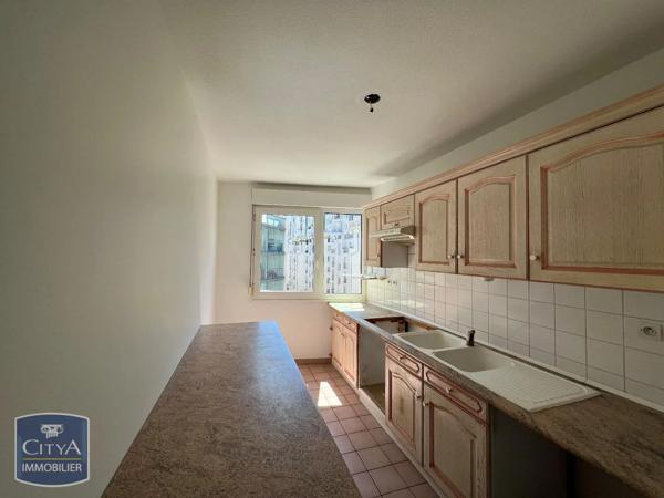 Appartement à louer 3 pièces 70.06m² Villeurbanne (69100)