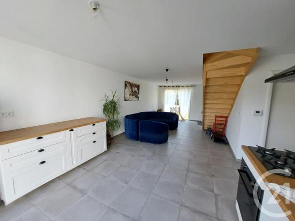 Maison à vendre  4 pièces - 73,90 m 2   REZE  - 44